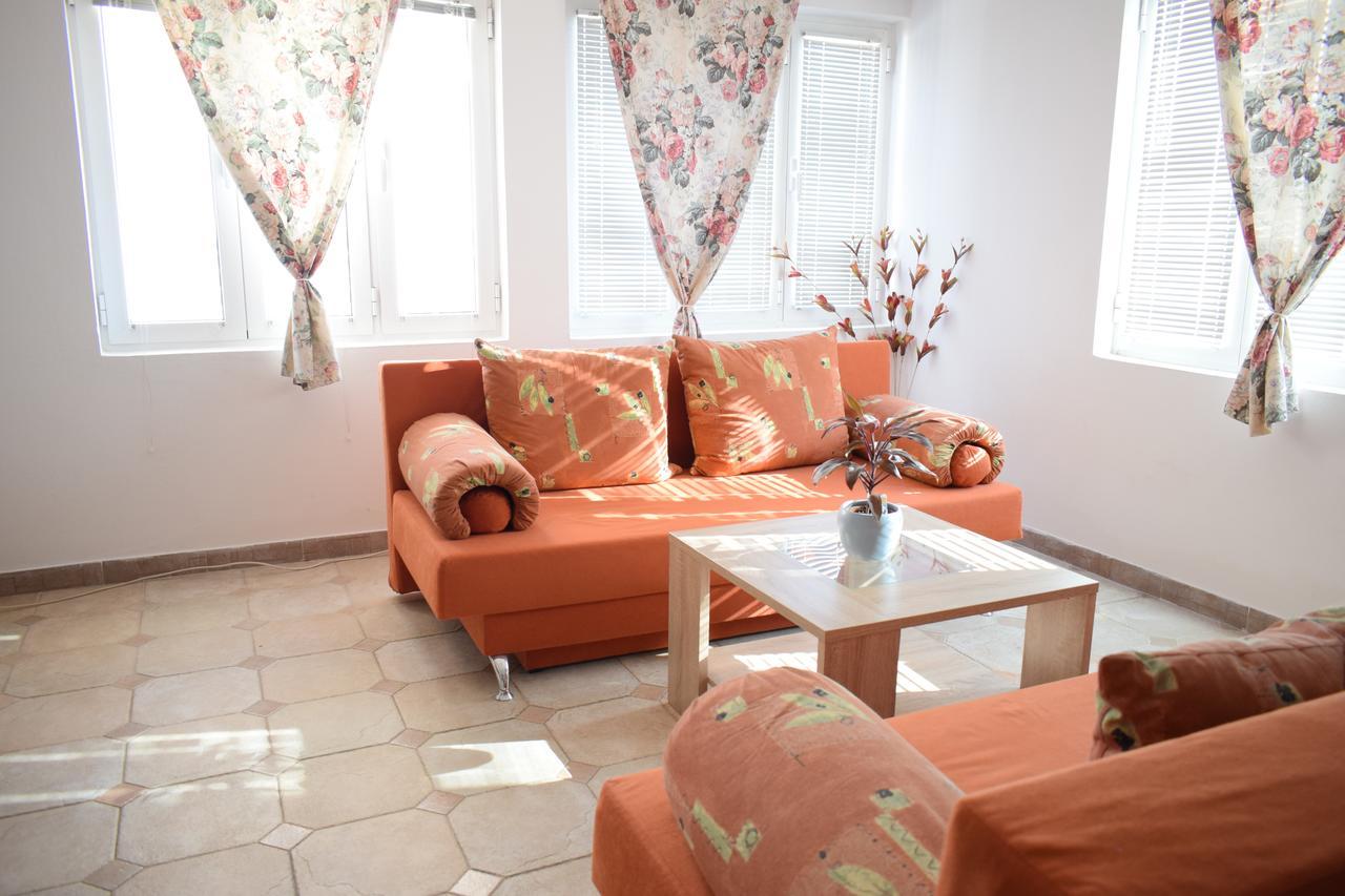 Villa Guci Ulcinj Esterno foto