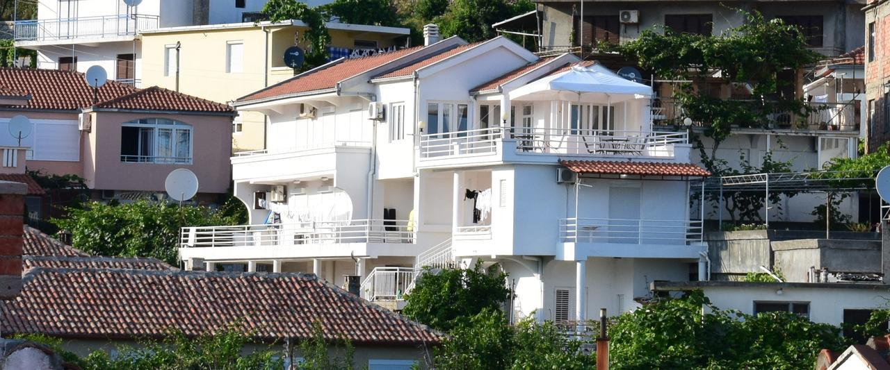 Villa Guci Ulcinj Esterno foto