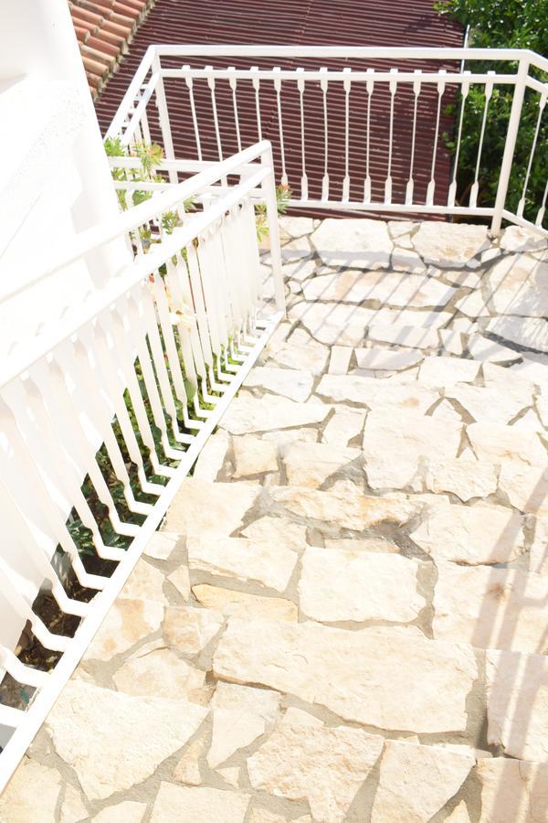 Villa Guci Ulcinj Esterno foto
